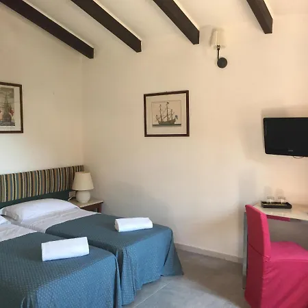 Le Picchiaie 4* פורטופראיו