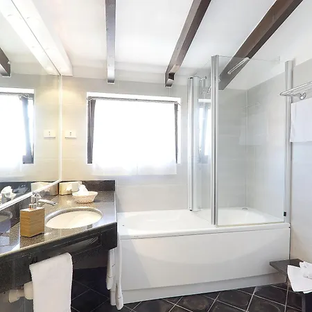 Le Picchiaie 4* פורטופראיו