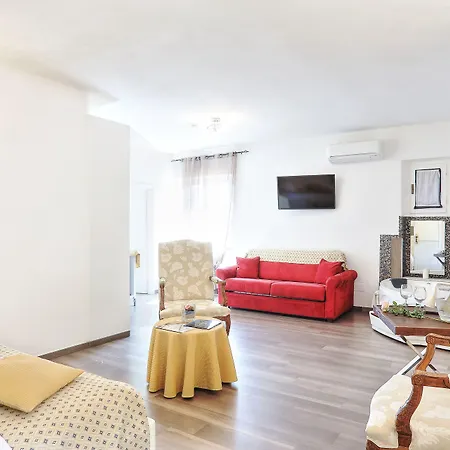 Le Picchiaie מלון